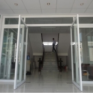 Cửa nhôm kính giá rẻ tại đà nẵng