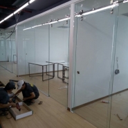 Vách ngăn kính Đà Nẵng